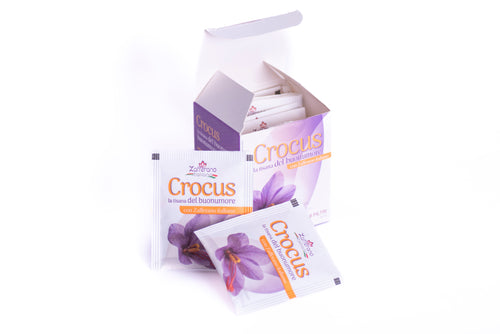 La confezione della tisana Crocus aperta, con le bustine